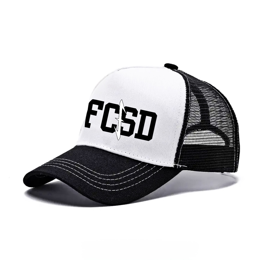 Gorra trucker blanca y negra FOCUSED